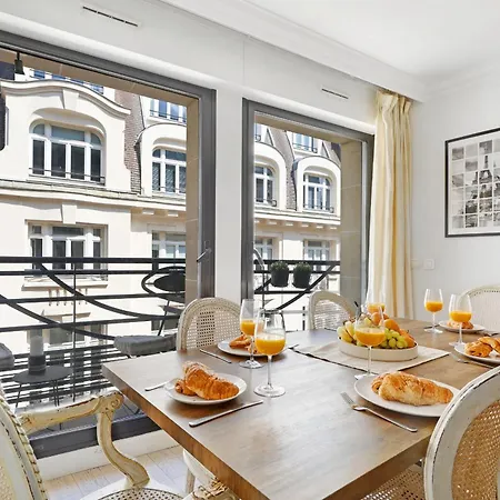 Champs-elysees & Arc De Triomphe - 2br - Vacation * פריז